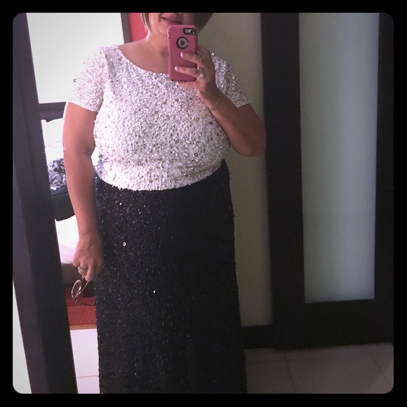 Dresses & Skirts - Formal Party Dress Dresses & Skirts - Formal Party Dress